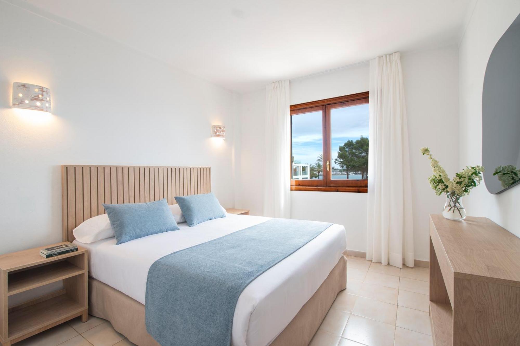 Pierre & Vacances Ros Ibiza Santa Eularia des Riu Exterior photo