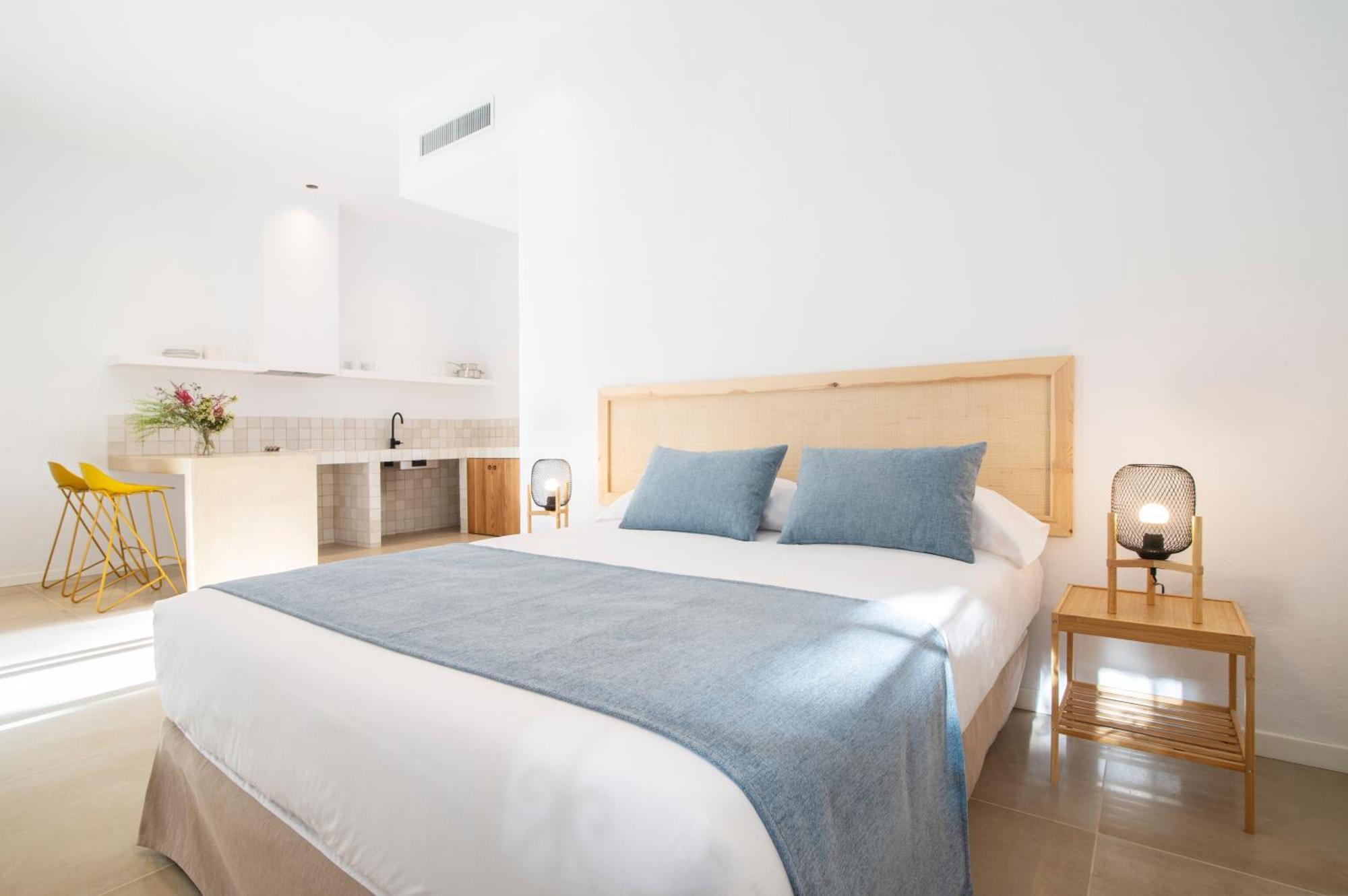 Pierre & Vacances Ros Ibiza Santa Eularia des Riu Exterior photo